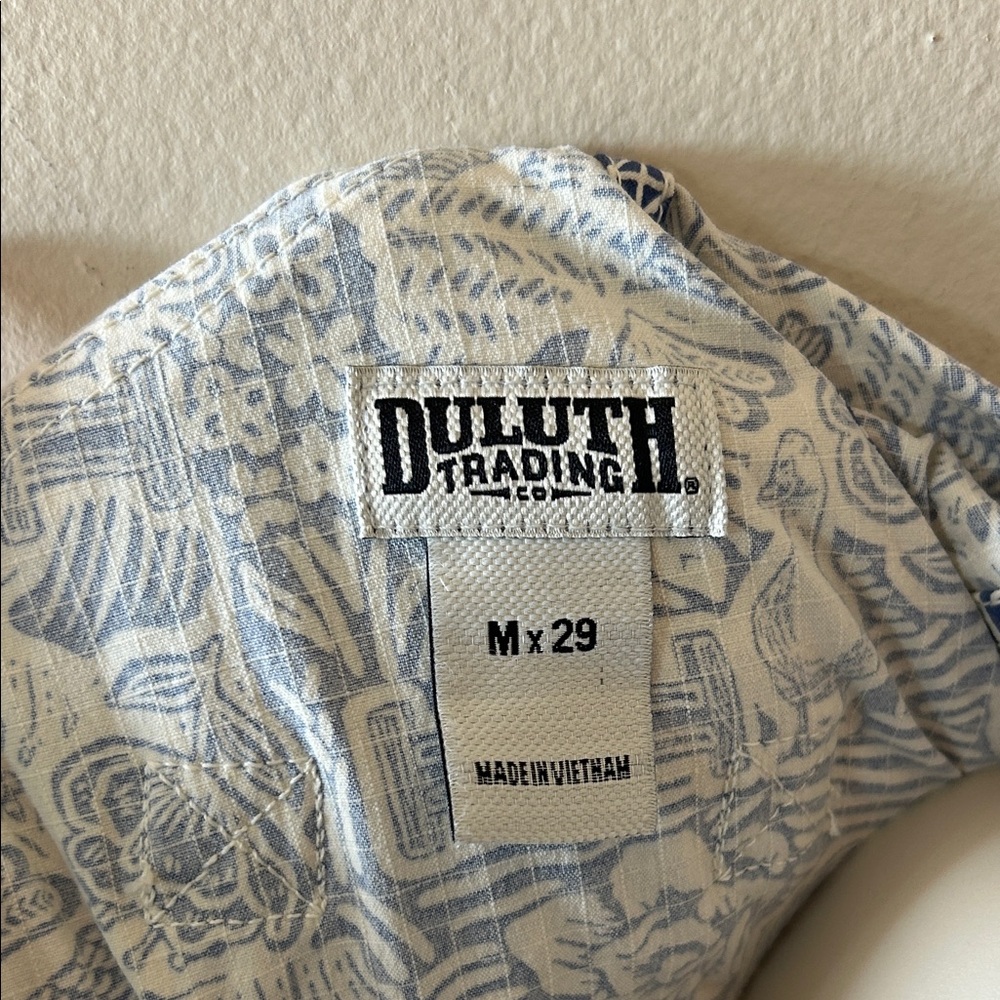 Duluth Trading Co. Blue and White Heirloom Gardening Farm toile Overalls medium - Picture 14 of 15